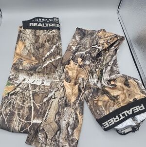 Realtree Baselayer Pants Camo Leaf Winter Hunter Gear Kids Sz 8 / M Lot Of 2